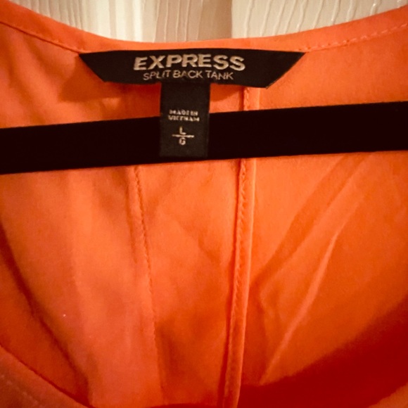 Express Blouse - Picture 3 of 3